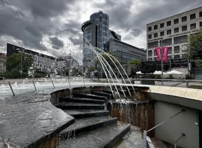 Apartment Zentrales In Stuttgart, 3 Fuer 10 Gaeste Stuttgart