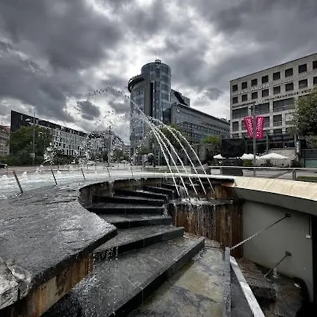 Appartamento Zentrales In Stuttgart, 3 Fuer 10 Gaeste Stoccarda