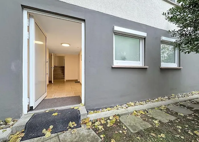 Zentrales In Stuttgart, 3 Fuer 10 Gaeste Apartment