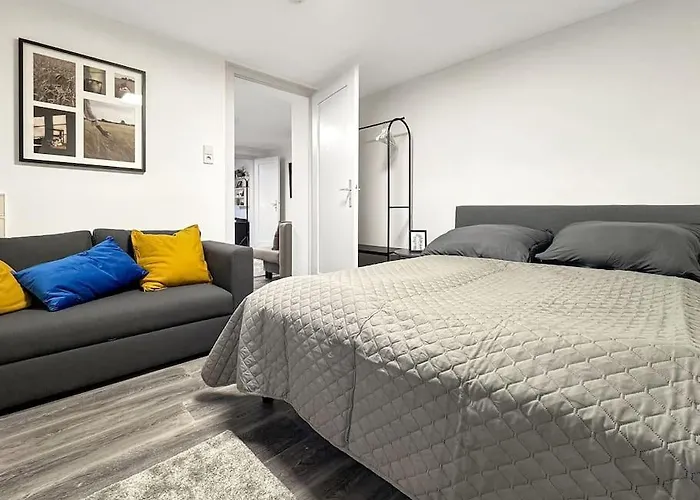 Zentrales In Stuttgart, 3 Fuer 10 Gaeste