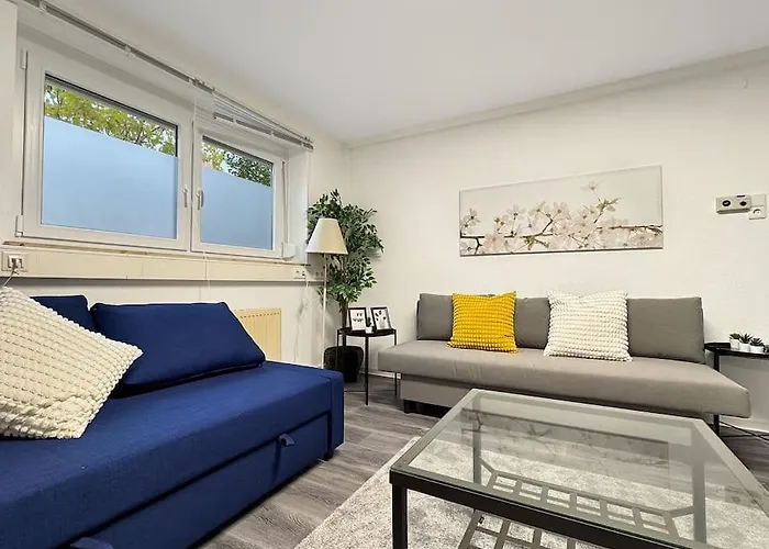 Zentrales In Stuttgart, 3 Fuer 10 Gaeste Stuttgart