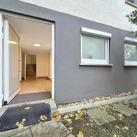 Zentrales In Stuttgart, 3 Fuer 10 Gaeste Apartamento